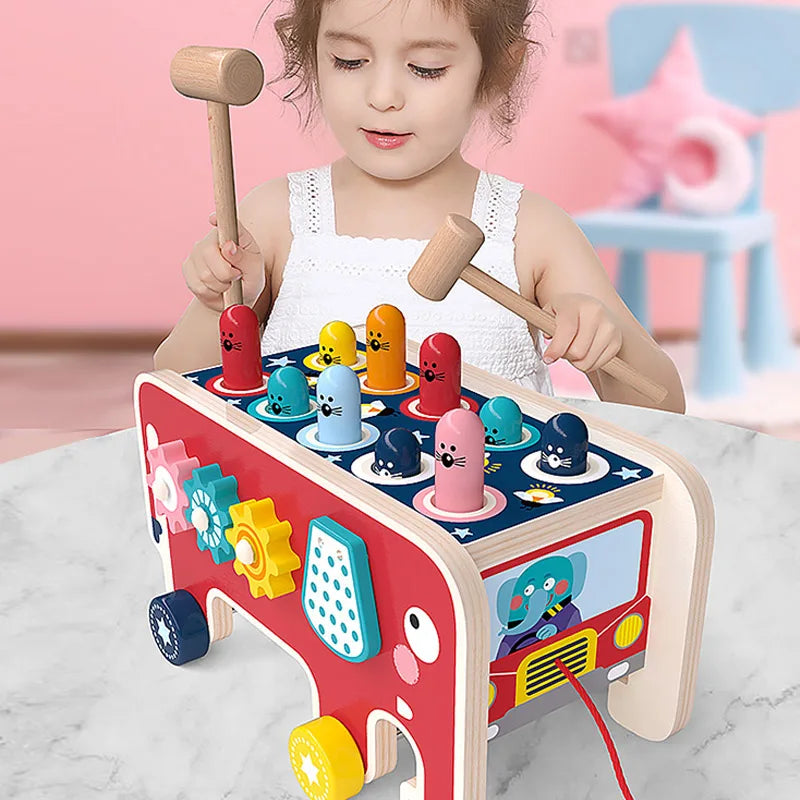 Brinquedo Montessori de Madeira com Martelo Educativo Infantil