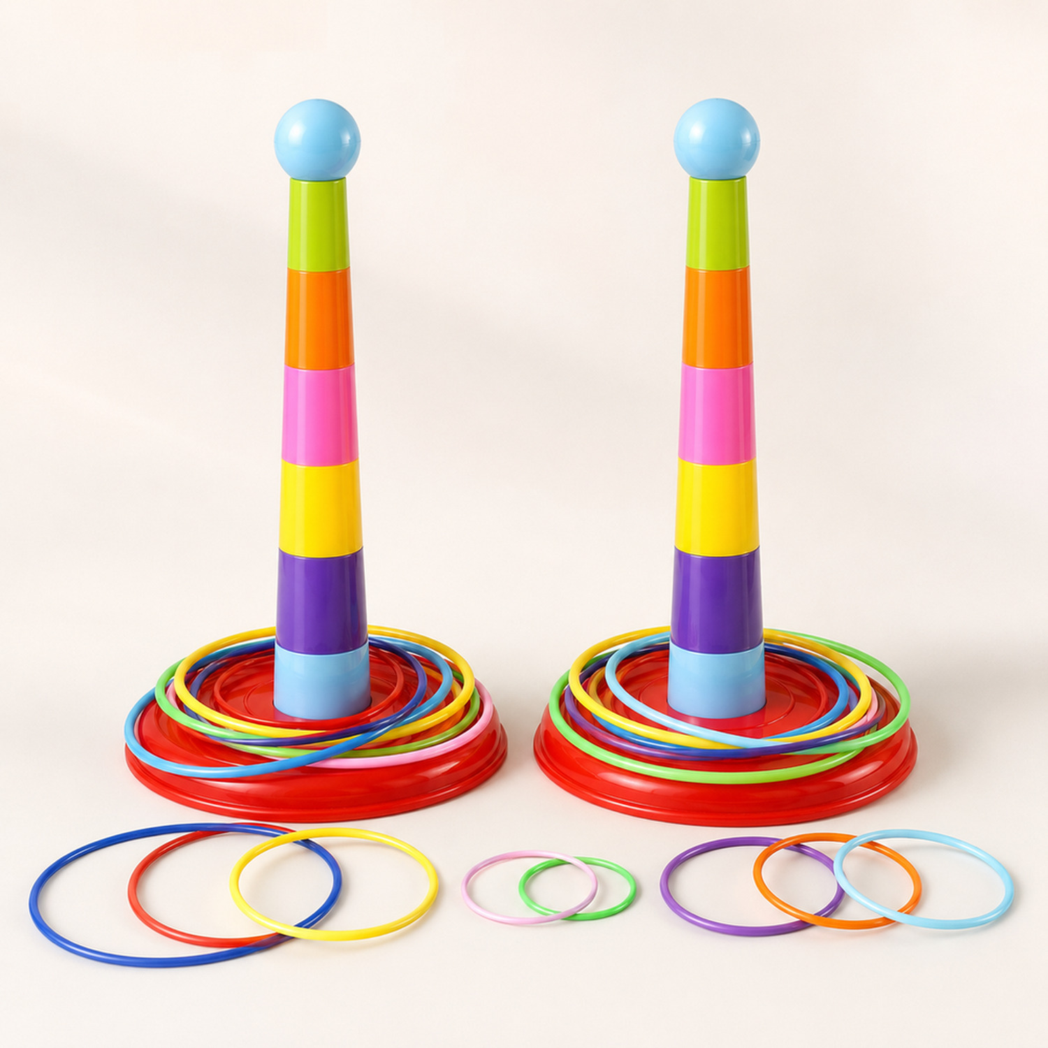 Jogo de argolas de empilhar infantil com peças organizadas para entender o conteúdo do conjunto
