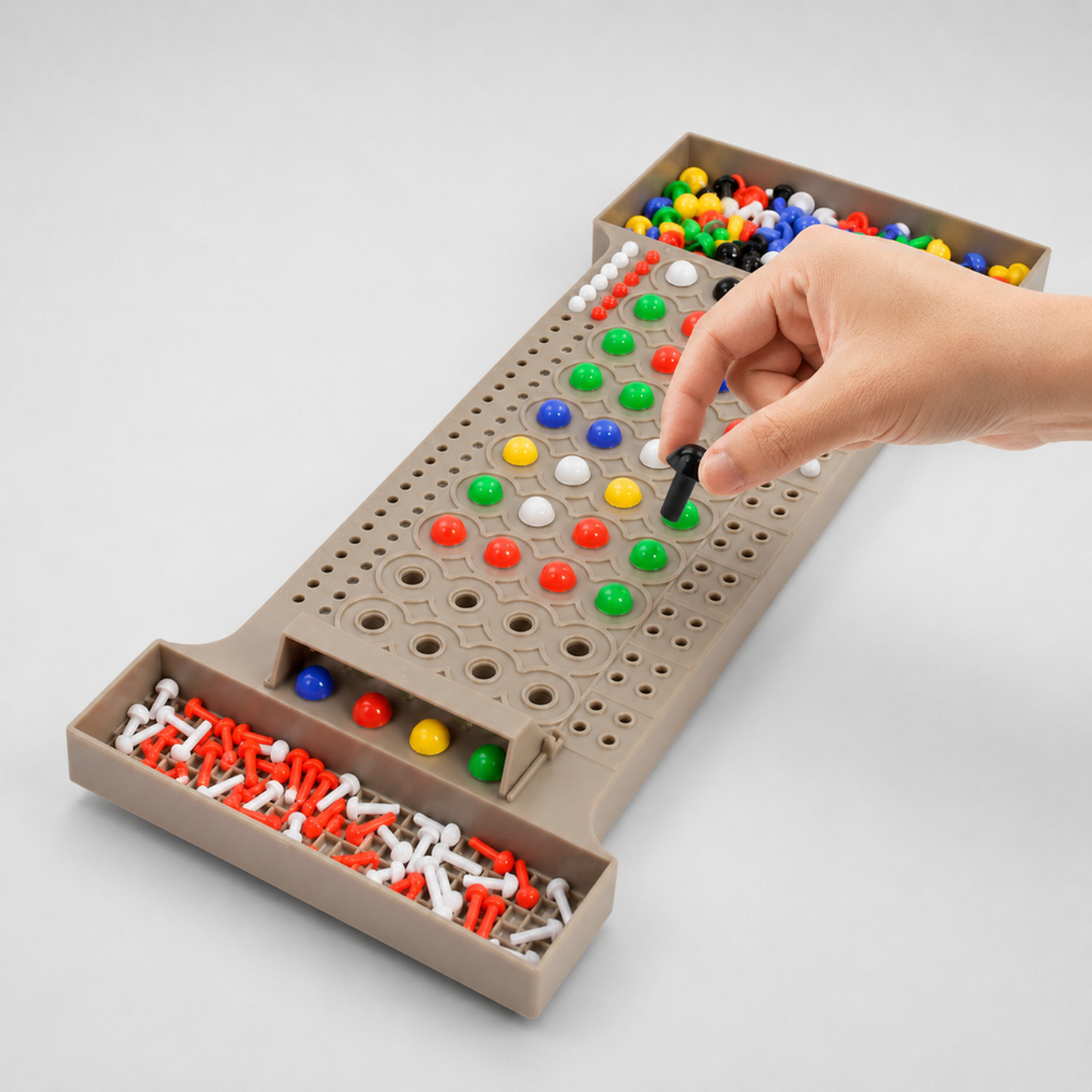 Jogo de raciocínio lógico infantil de cálculo em cenário infantil para visualizar a proposta de brincadeira